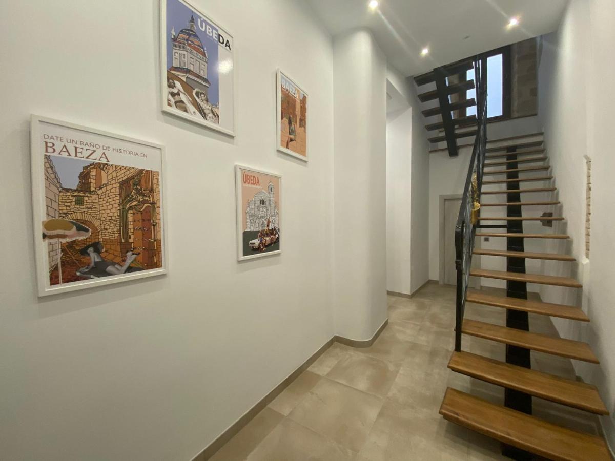 Apartamentos De Don Juan อูเบดา ภายนอก รูปภาพ