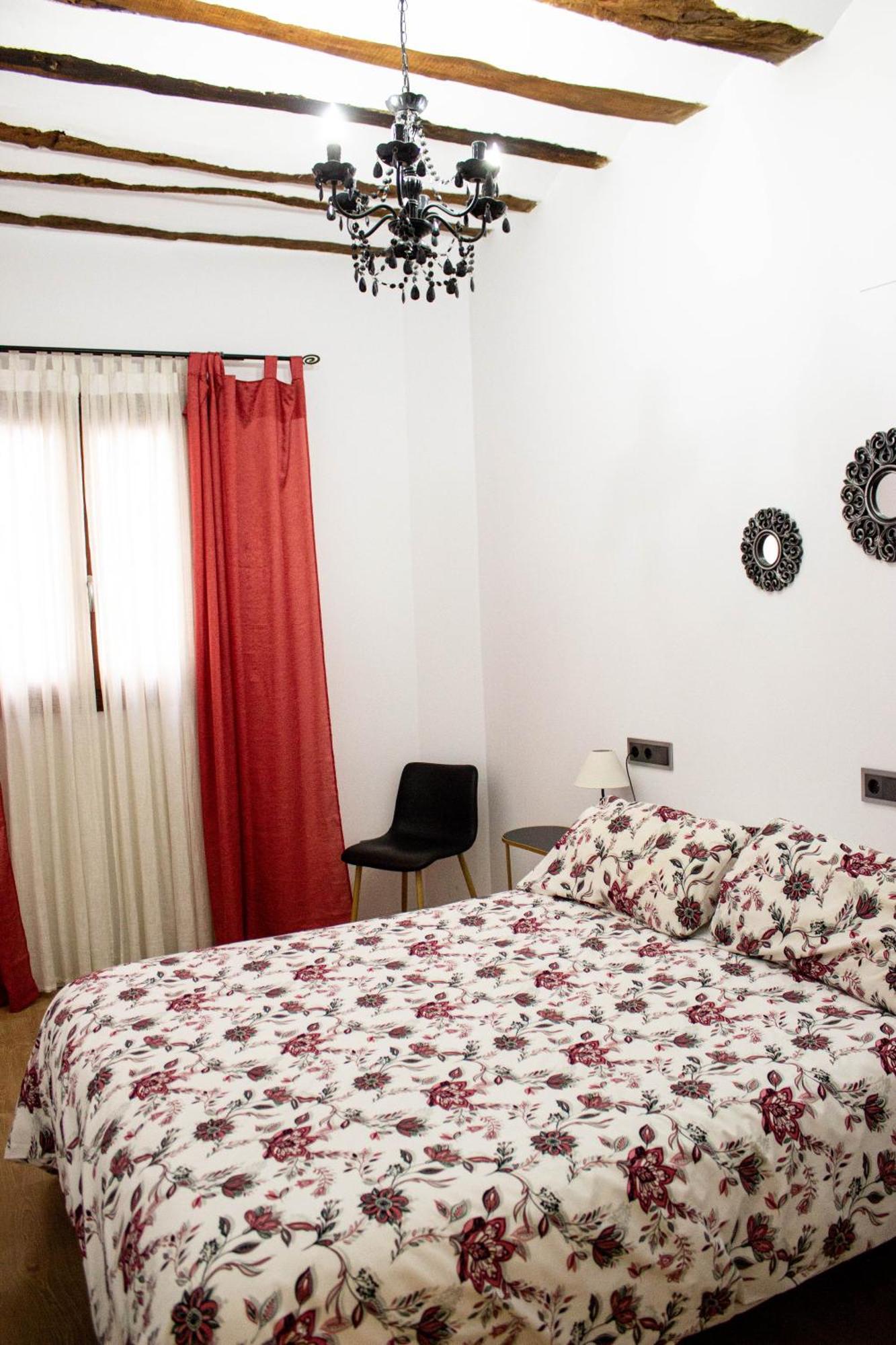 Apartamentos De Don Juan อูเบดา ภายนอก รูปภาพ